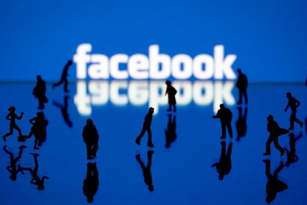 Hướng dẫn xây dựng thương hiệu trên social media hiệu quả 6 Facebook hiện vẫn là nền tảng xây dựng thương hiệu hiệu quả